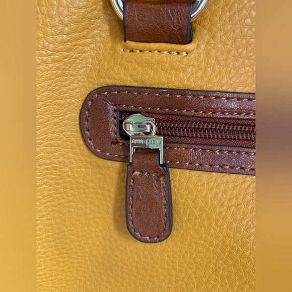 Ann Klein Lion Logo Burnt Yellow & Brown Handbag *Excellent Condition* - Picture 4 of 8
